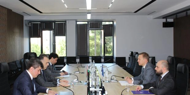 Tajikistan, EU discuss cooperation in energy and water sectors