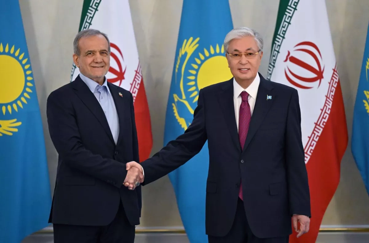 Kazakh leader welcomes Iranian president, calls for deeper bilateral cooperation PHOTO
