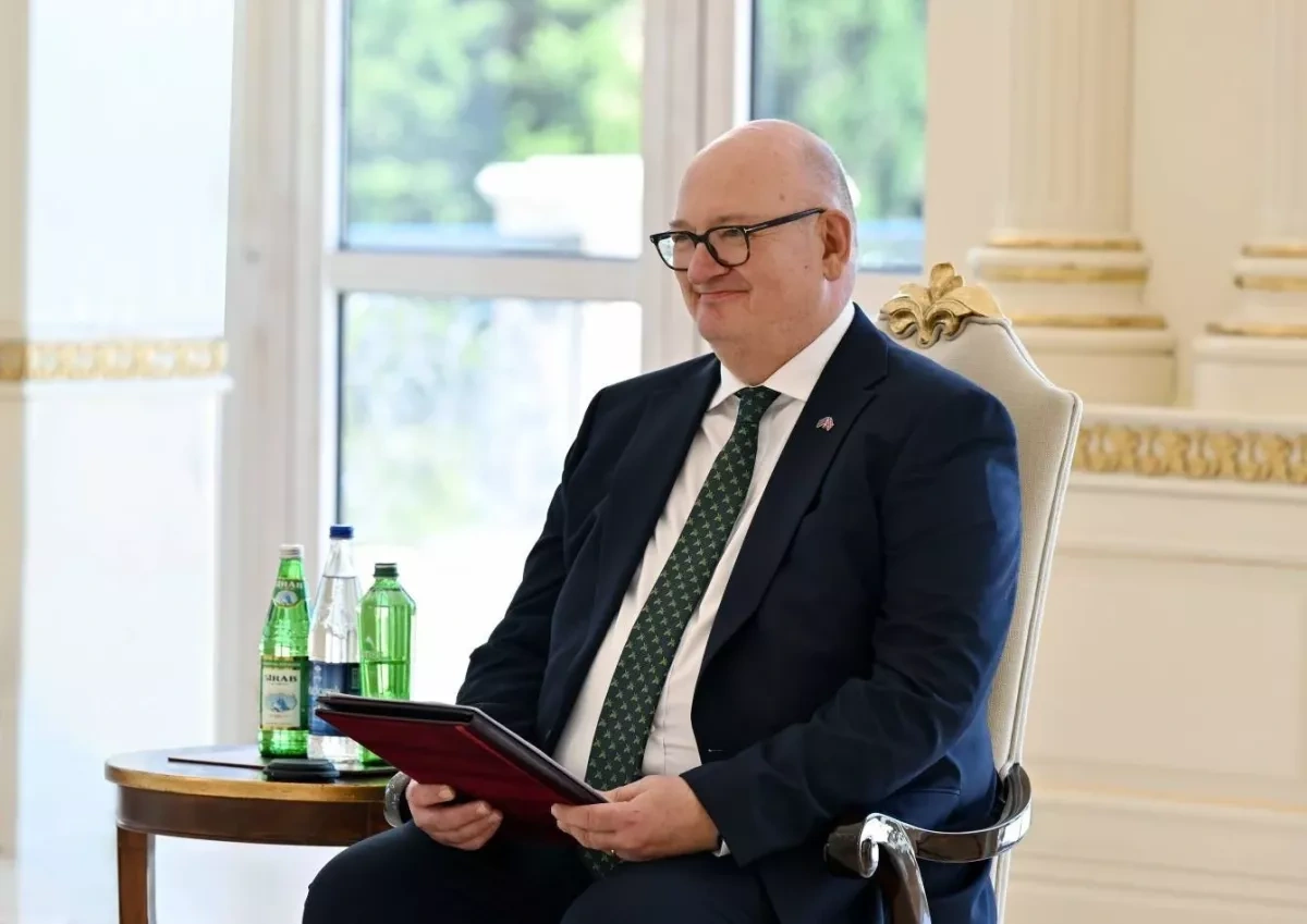 British envoy calls on talented Azerbaijanis to apply for Chevening scholarships