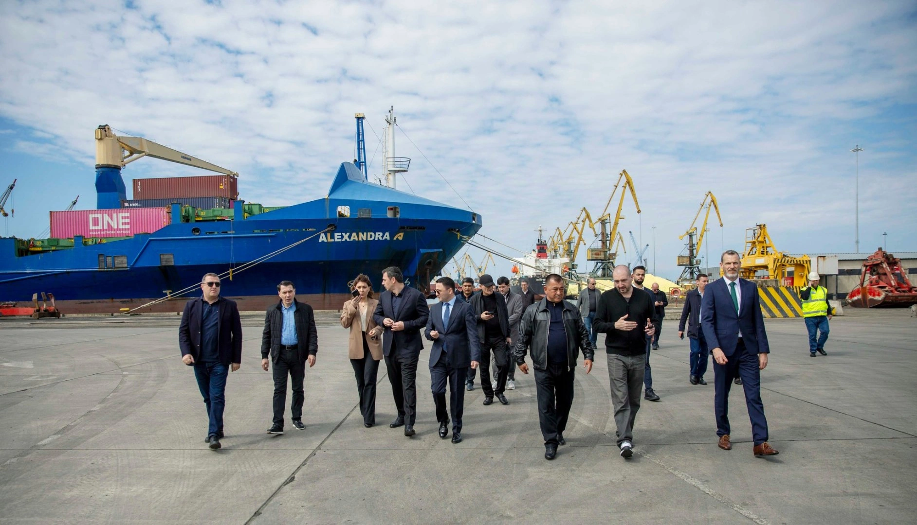 Turkmen delegation visits Poti Port in Georgia
