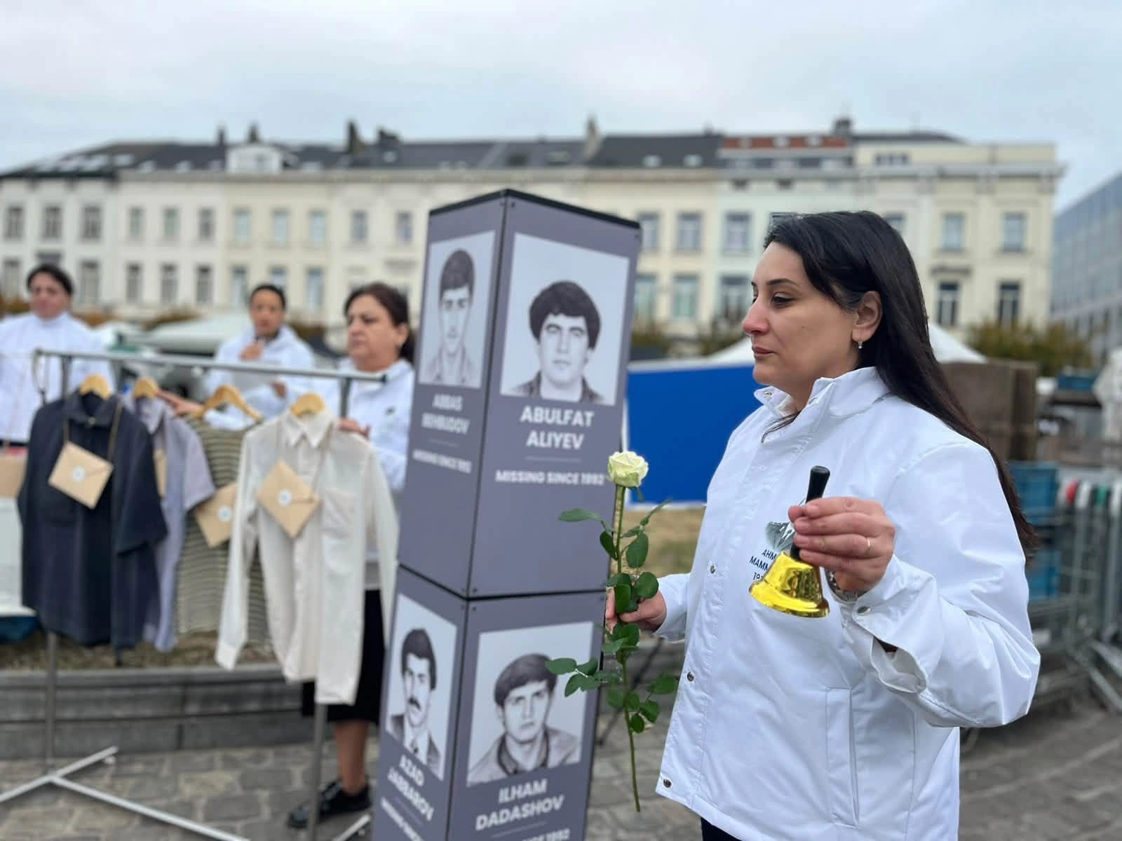 Azerbaijani families of missing persons stage protest outside European Parliament (PHOTO)
