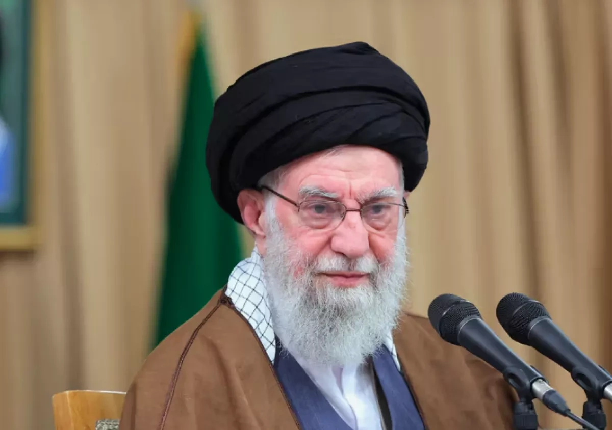Fars: Ayatollah Ali Khamenei to be buried in Mashhad