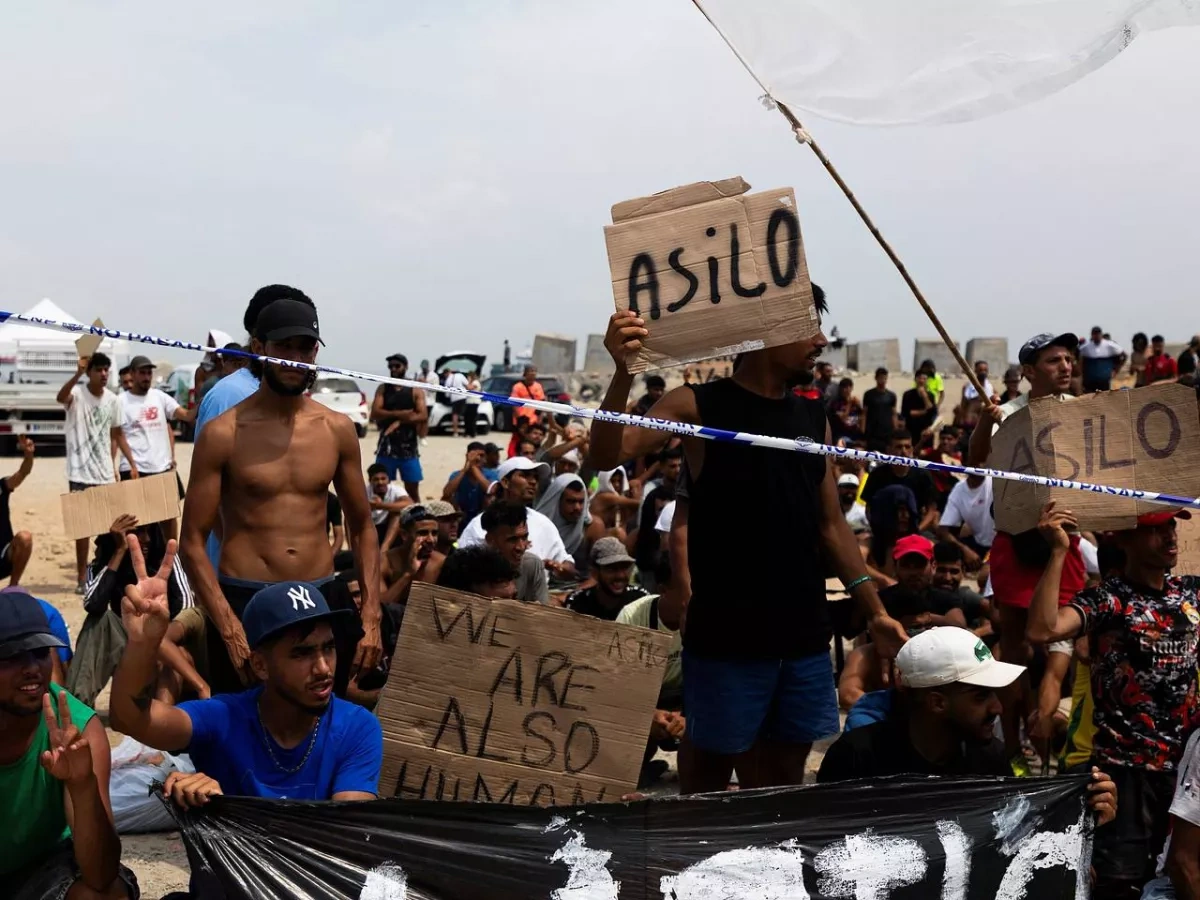 Official: Migrant camp could cost Port of Ceuta up to €600 million