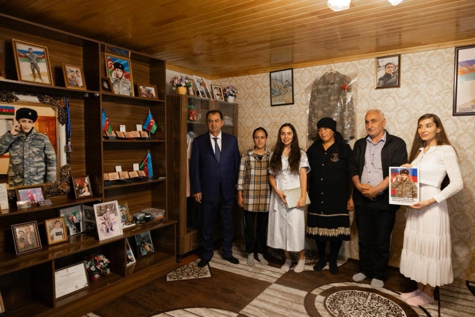 Leyla Aliyeva and Arzu Aliyeva visit family of Patriotic War martyr in Lankaran (PHOTO)