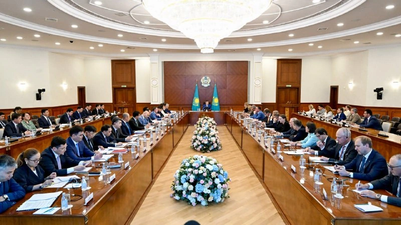 Kazakhstan reports rise in TITR transit shipments over five months