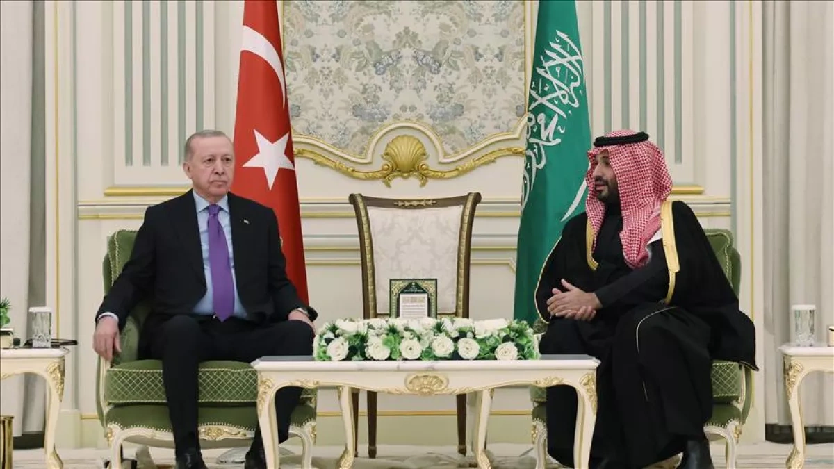 Türkiye, Saudi Arabia deepen defence ties, call for peace across region photo