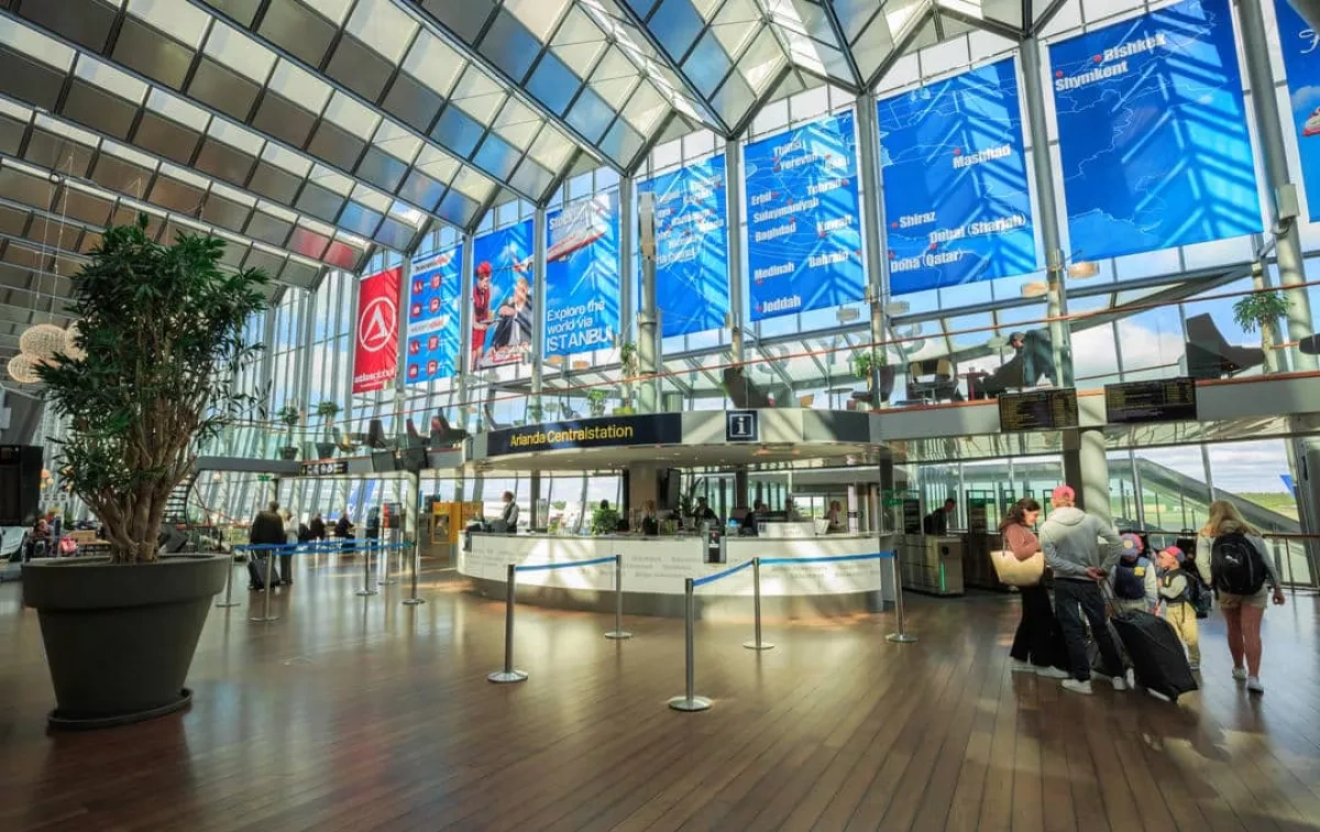 Travellers face hours-long wait at European airports post EES system launch