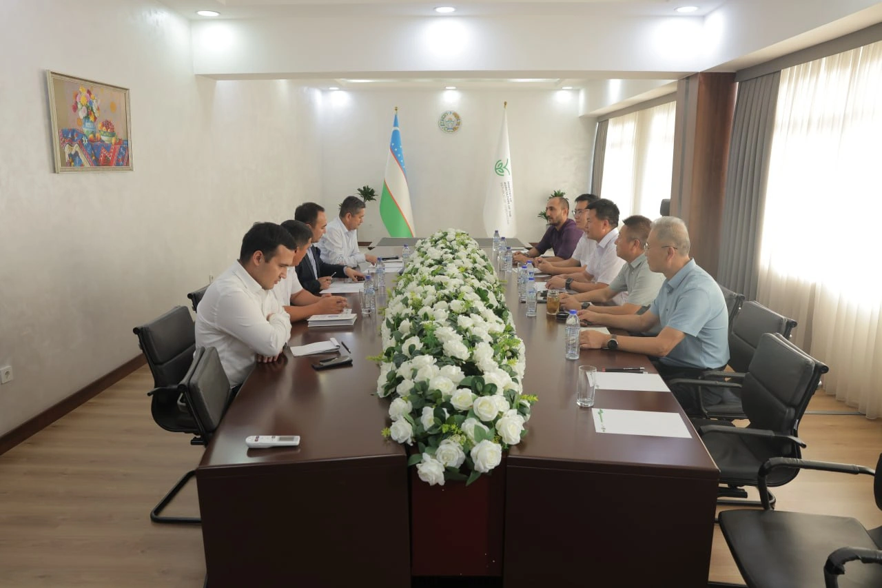 Uzbekistan, China explore joint projects in seed production