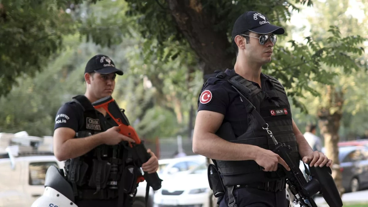 Türkiye: Dozens detained in nationwide crackdown over FETÖ links VIDEO