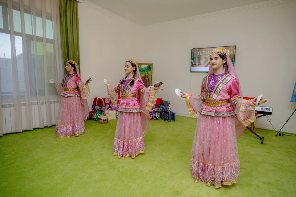 Leyla Aliyeva and Alena Aliyeva visit Social Rehabilitation Center (PHOTO)