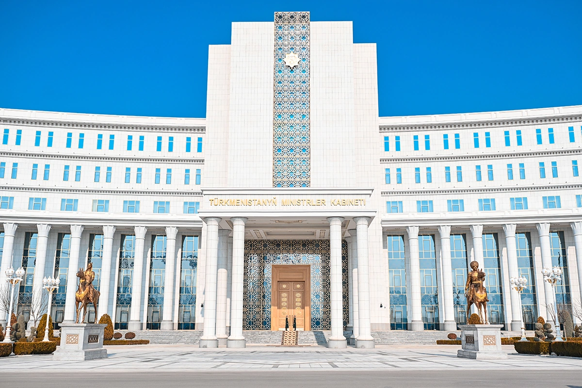 Turkmenistan reviews transport sector performance for 11M2025