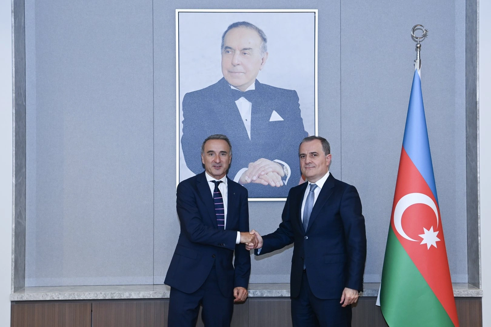 Azerbaijani MFA briefs OSCE PA President on peace process with Armenia (PHOTO)