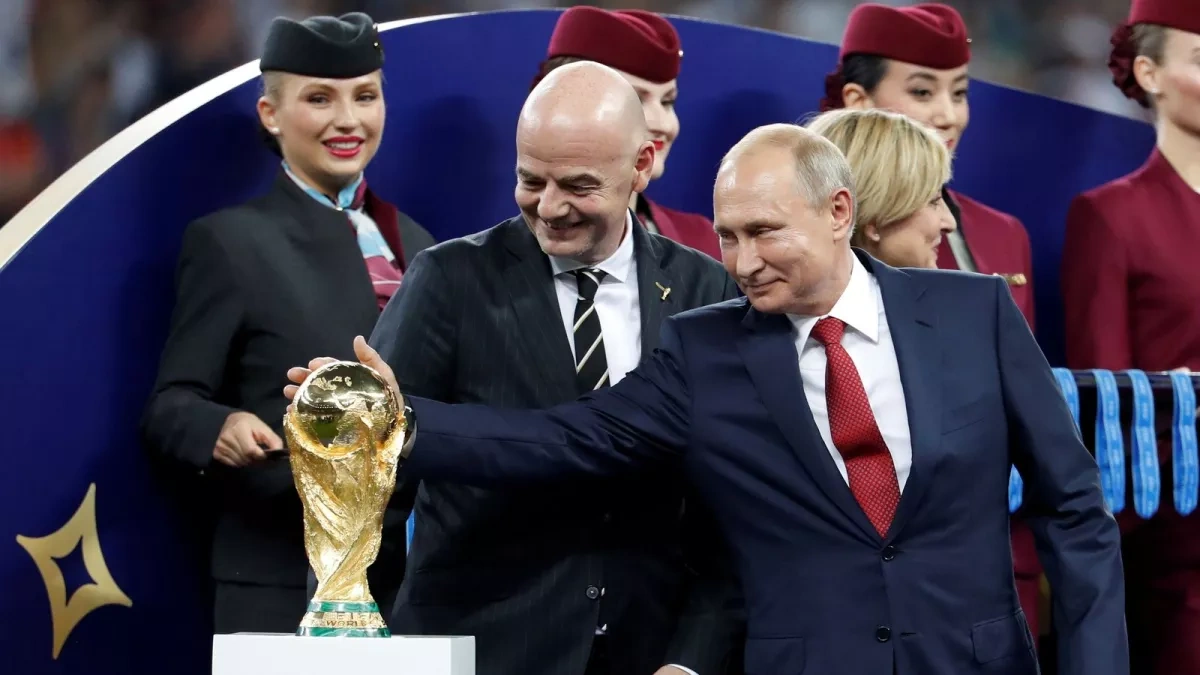 FIFA considers Russian teams’ return following IOC decision
