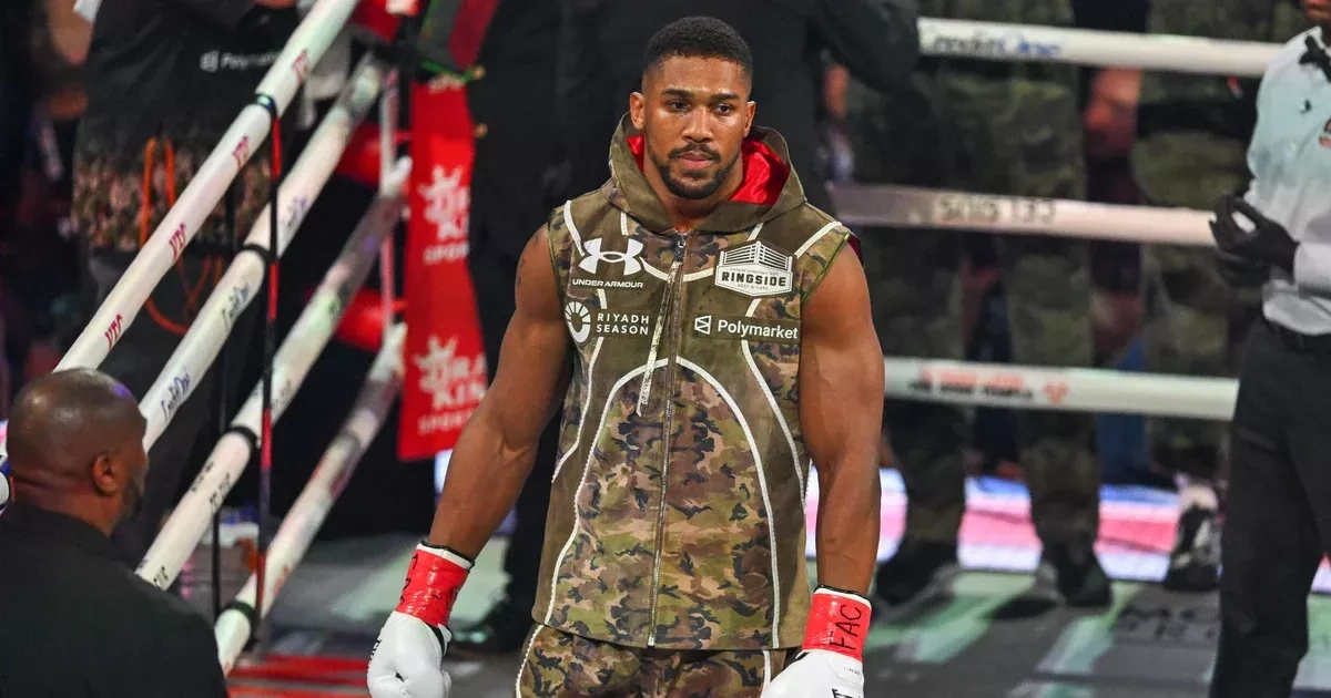 Deadly Nigeria crash kills two from boxing star Anthony Joshua's inner circle Boxer hospitalised / video