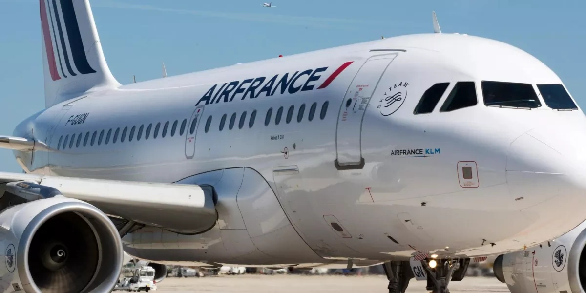 Air France flight from UAE forced to return amid rocket attack