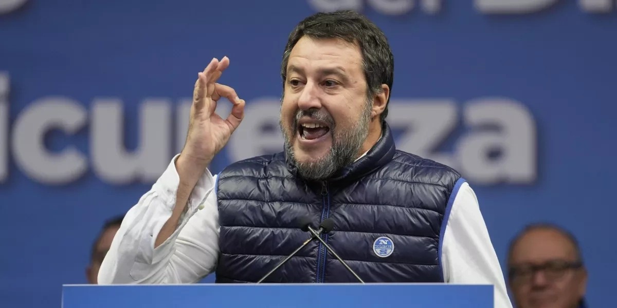 Italy's deputy PM calls on EU to ease oil sanctions against Russia