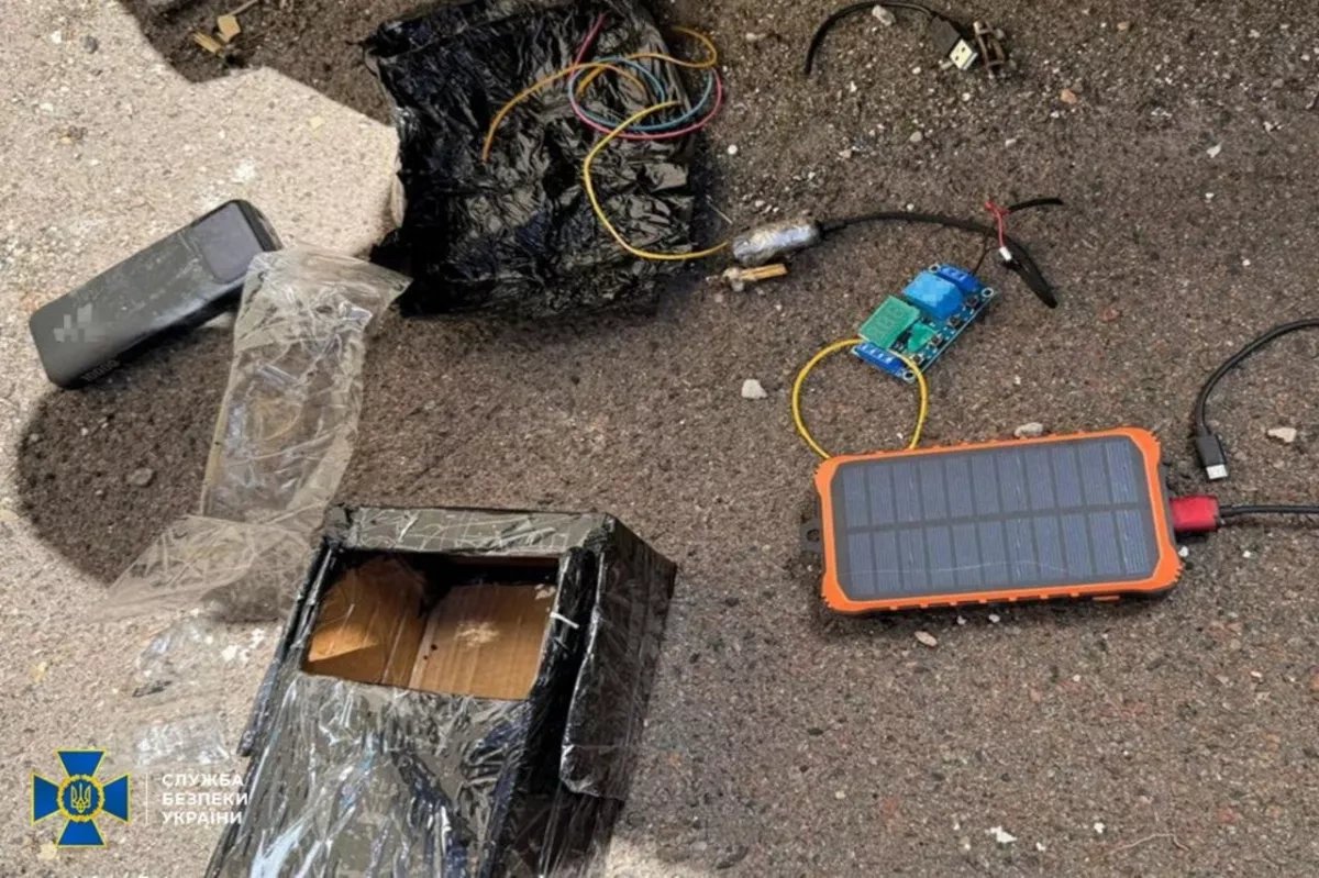 Ukraine detains two men accused of planning FSB-directed attack PHOTO