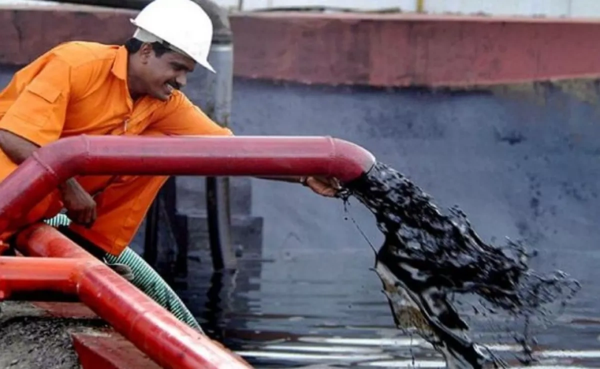 Chevron’s first batch of sold Venezuelan oil ships to India