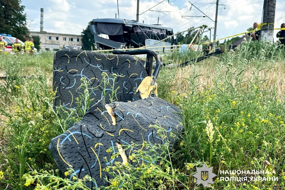 Train-minibus collision in Ukraine leaves four dead, 13 injured PHOTO/VIDEO
