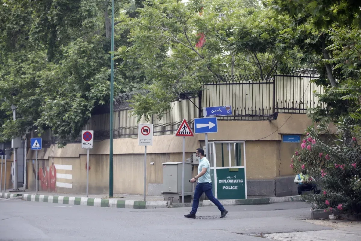 Switzerland to gradually reopen embassy in Tehran