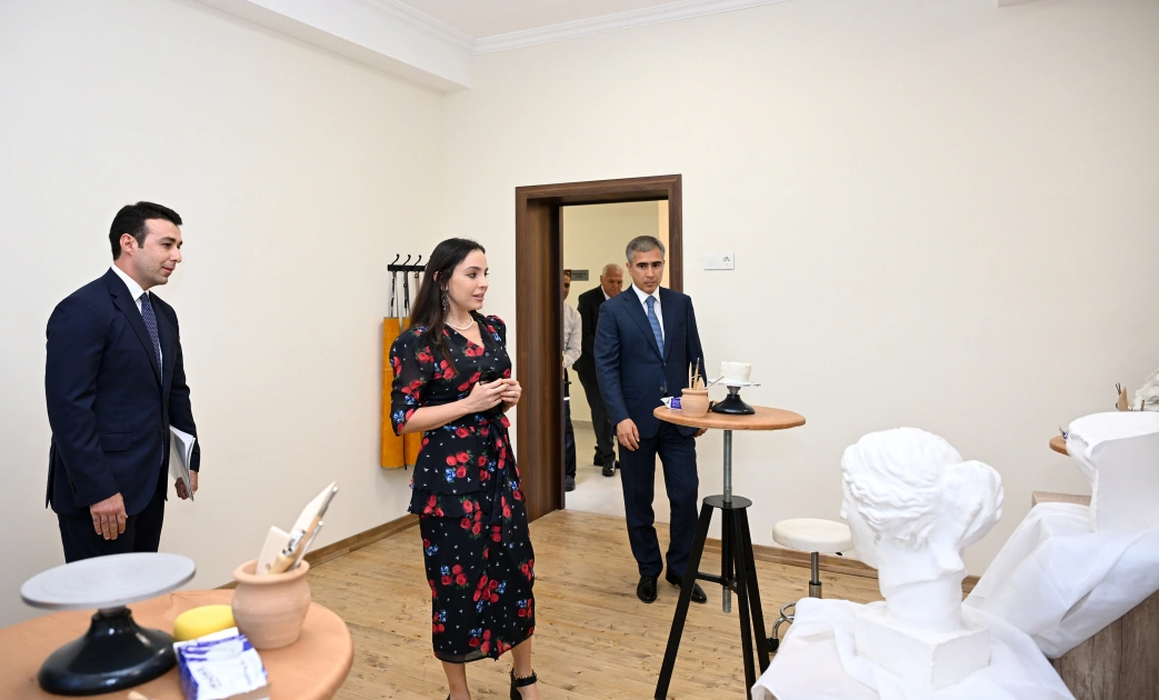 Heydar Aliyev Foundation VP Leyla Aliyeva visits Sheki City Art School (PHOTO)