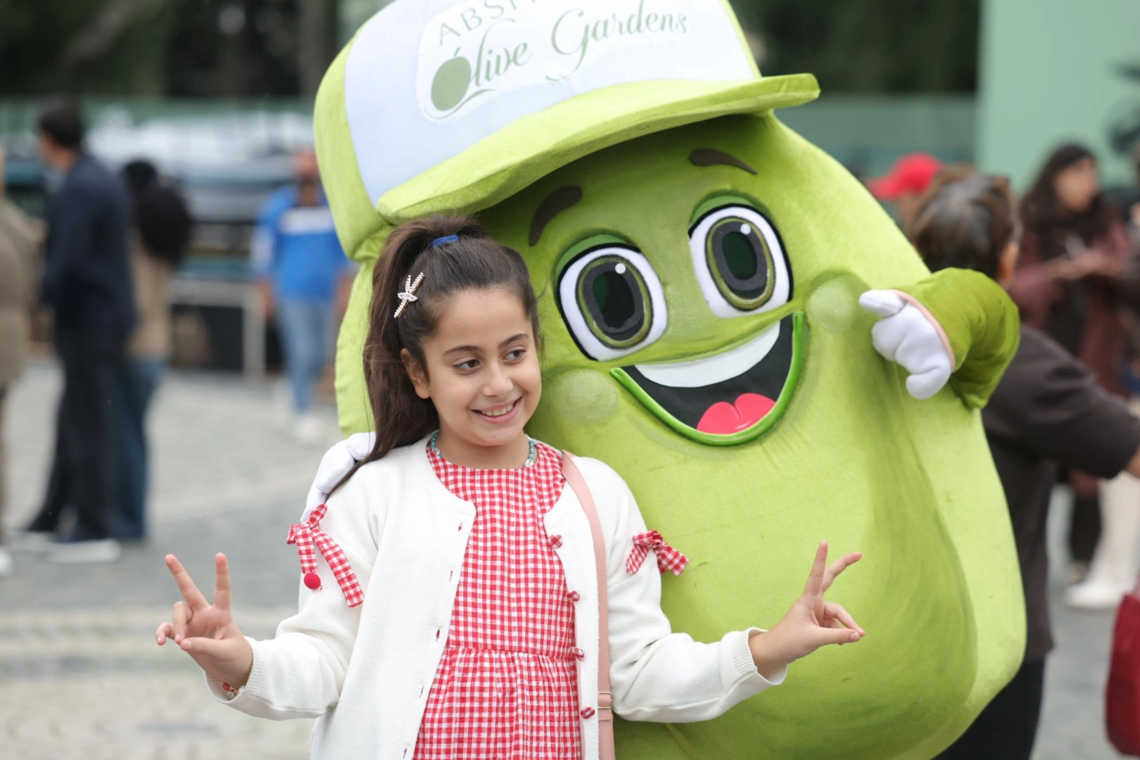 Olive Festival continues in Baku despite rainy weather (PHOTO)
