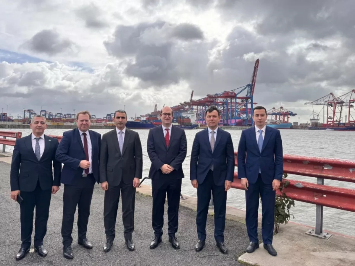 Azerbaijan Railways, Port of Hamburg focus on strengthening cooperation PHOTO