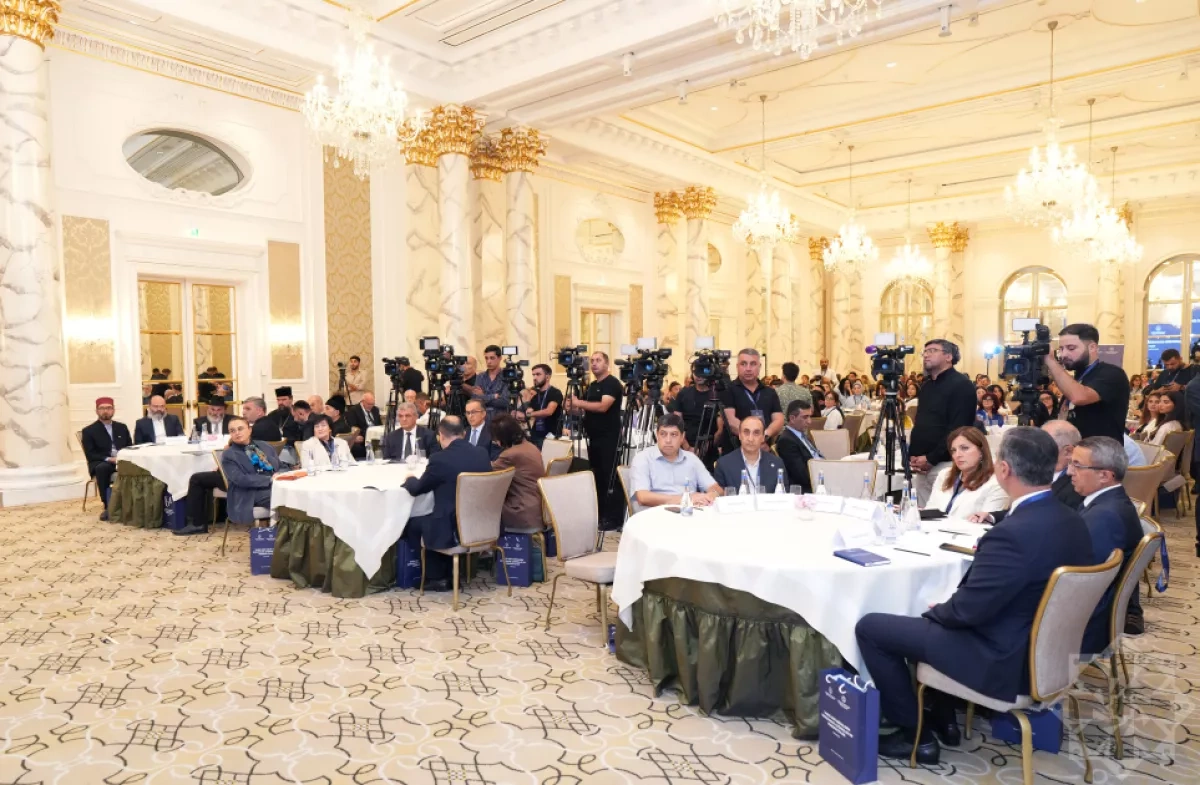 Azerbaijan hosts conference on protection of historical, religious heritage PHOTO