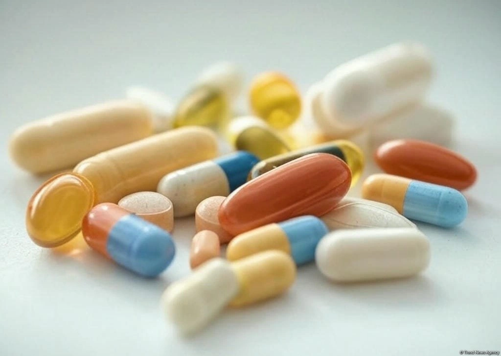 Azerbaijan revises maximum prices for dozens of medicines