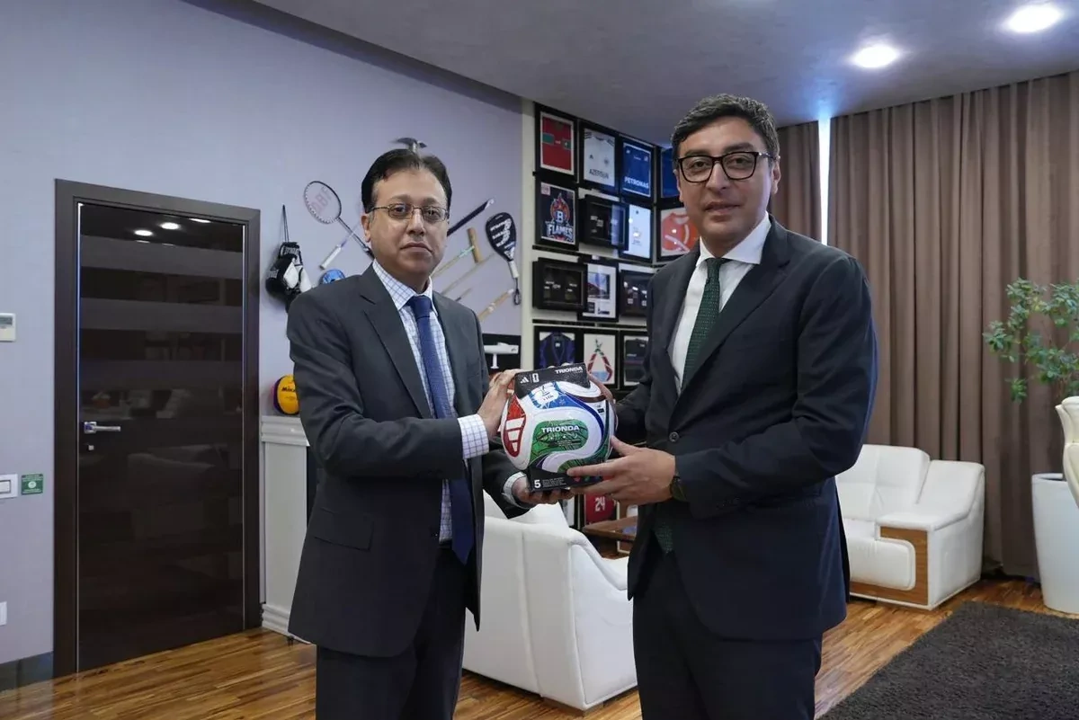 Azerbaijan, Pakistan discuss expanding cooperation in youth, sports PHOTO