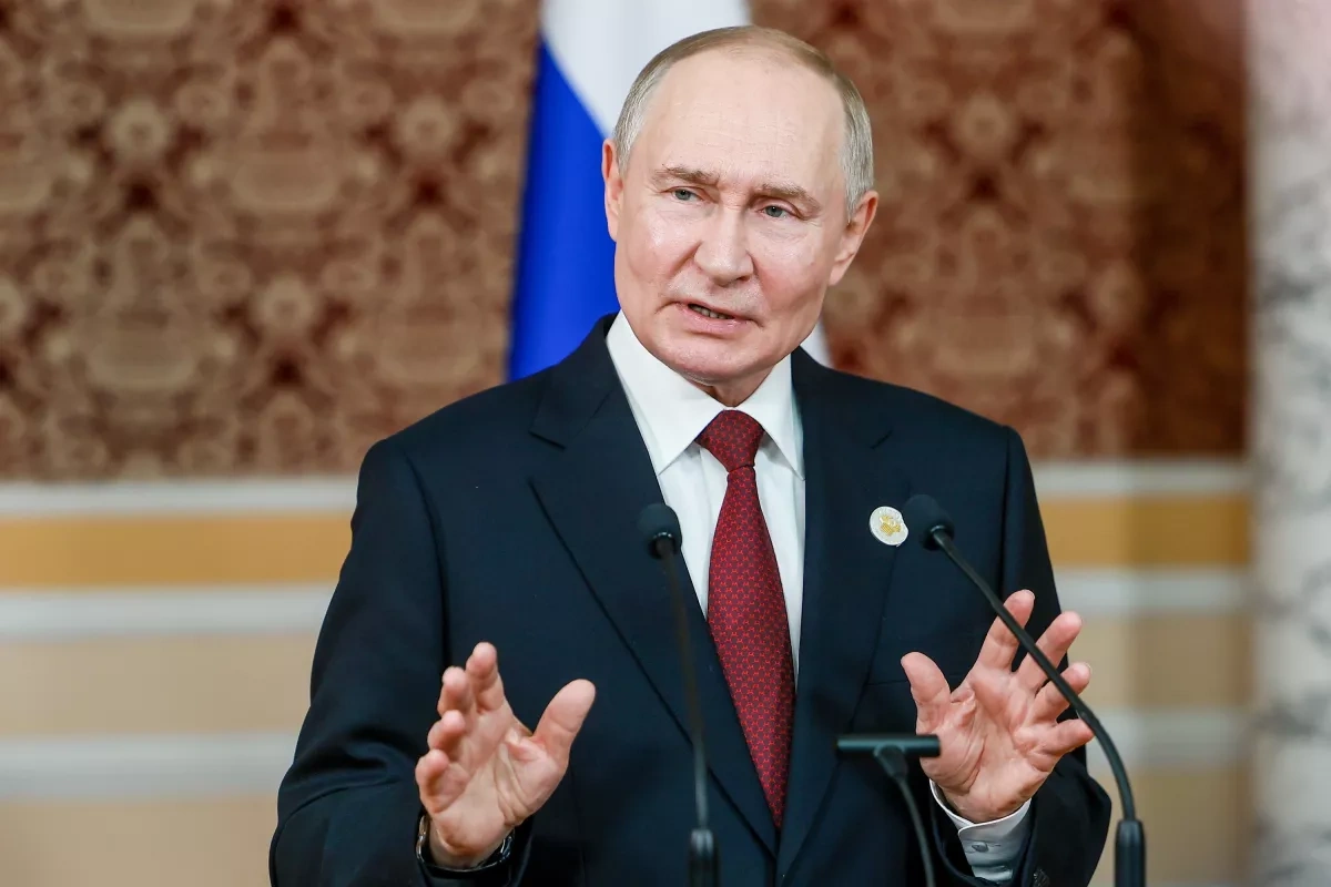 Putin declares nation's development on track despite external challenges