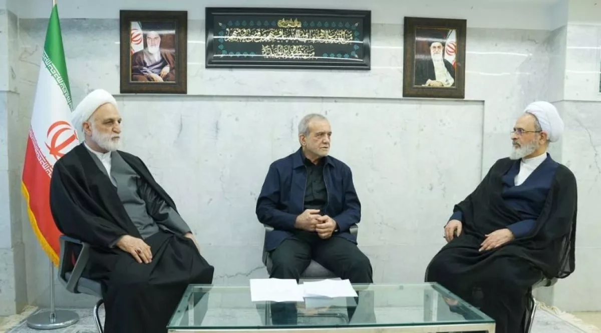 Iran constitution sets no fixed term for interim leadership council