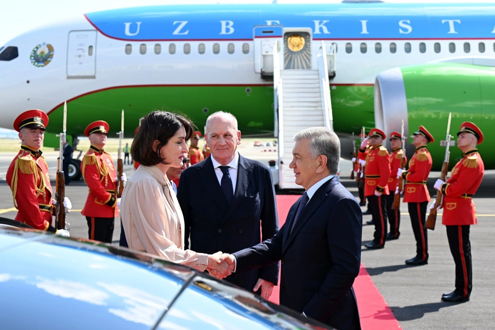 Uzbek President Mirziyoyev arrives in Georgia for state visit