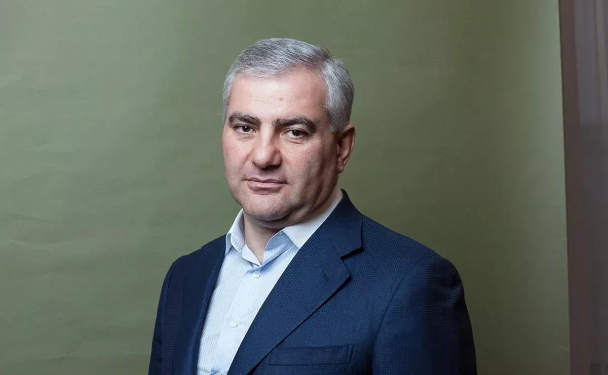 Oligarch Karapetyan says he will stay in Armenia even if election bid fails
