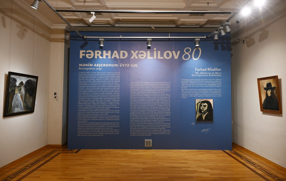President Ilham Aliyev, First Lady Mehriban Aliyeva, and family members view retrospective exhibition titled “My Absheron: Plus”