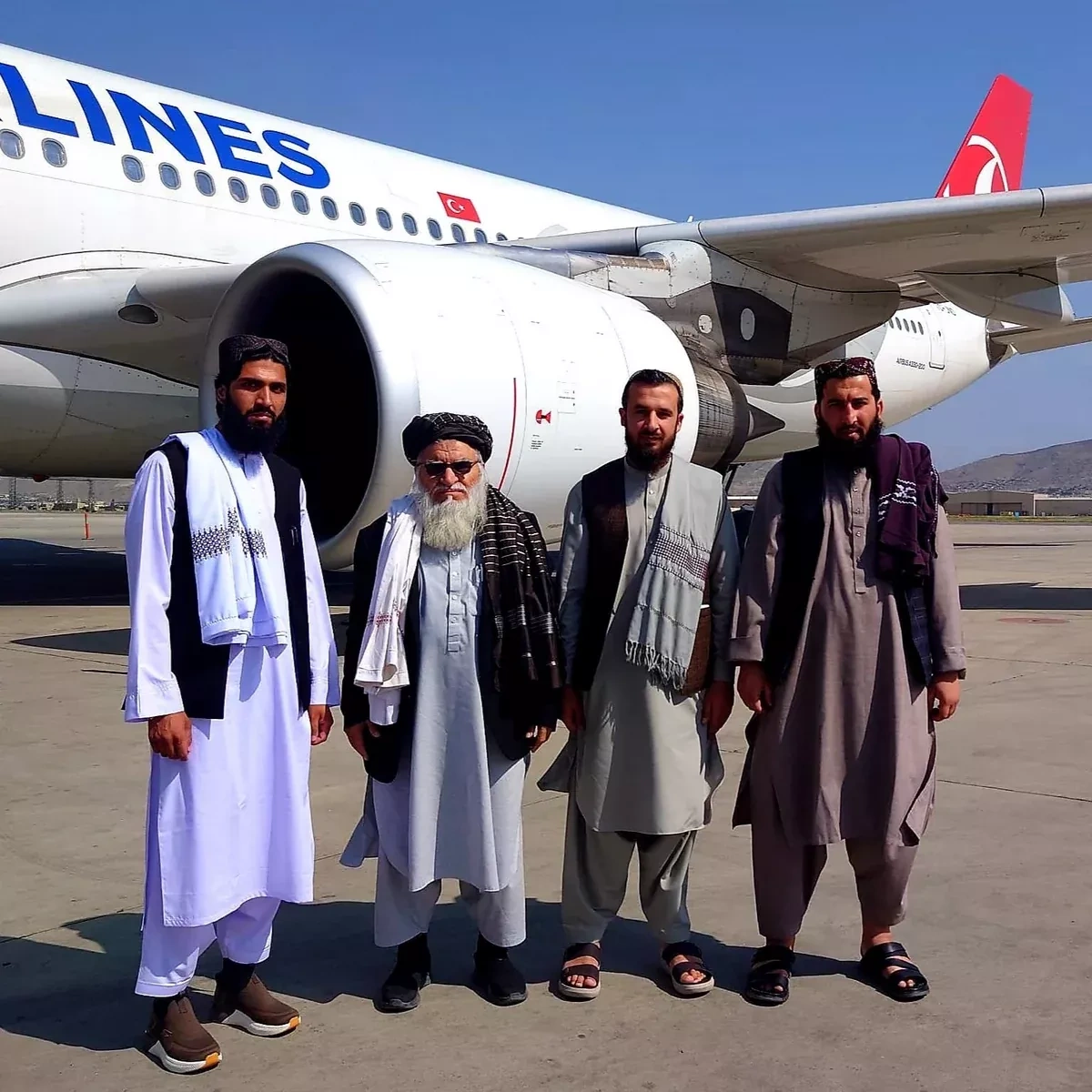 Afghan delegation departs for WUF13 in Baku