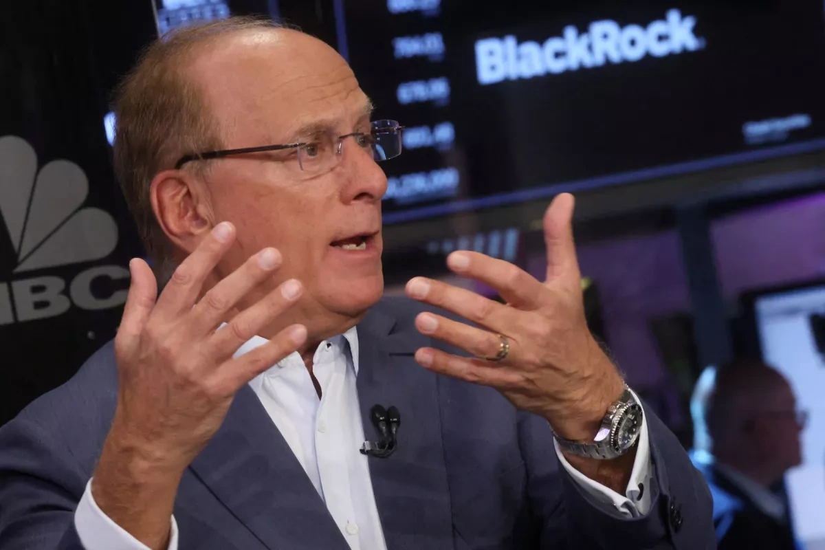World's largest asset manager predicts two oil price scenarios as war drags on