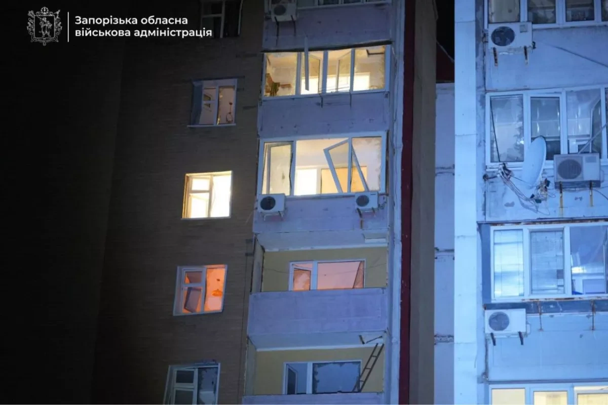 Russian airstrike on Zaporizhzhia injures six, including child PHOTO/VIDEO