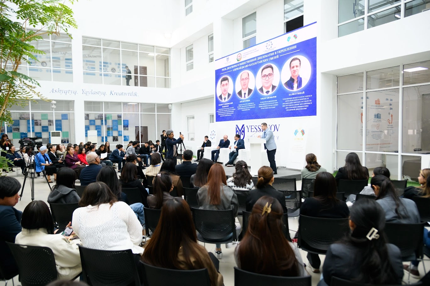 Aktau forum discusses Azerbaijan-Kazakhstan partnership prospects (PHOTO)