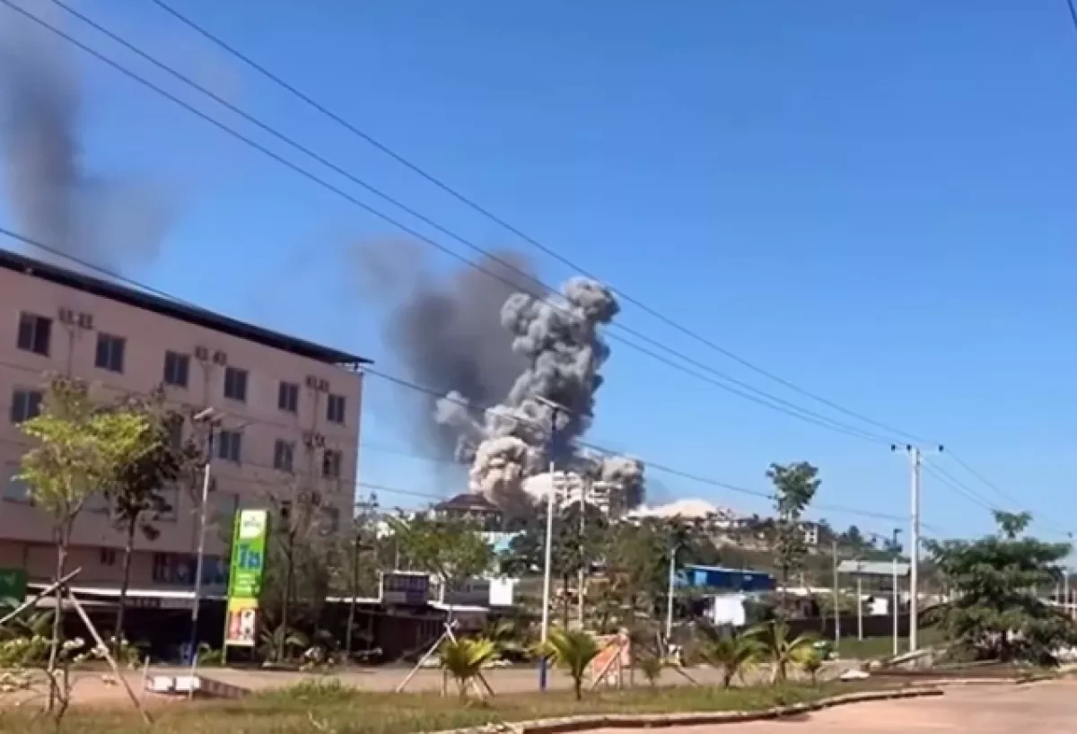 Thai jets target Cambodian forces after artillery fire at border