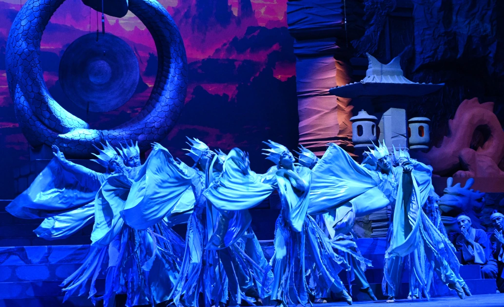Heydar Aliyev Foundation VP Leyla Aliyeva attends premiere of opera “Turandot” (PHOTO)