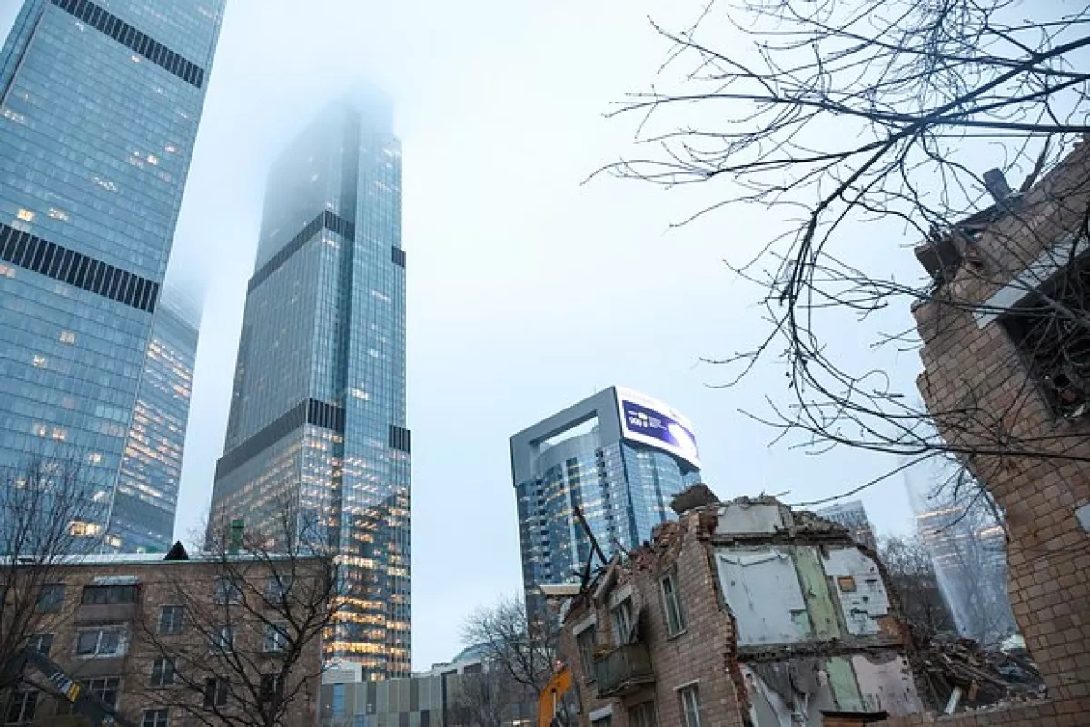 Media: Unknown individuals threaten to blow up Moscow-City tower VIDEO