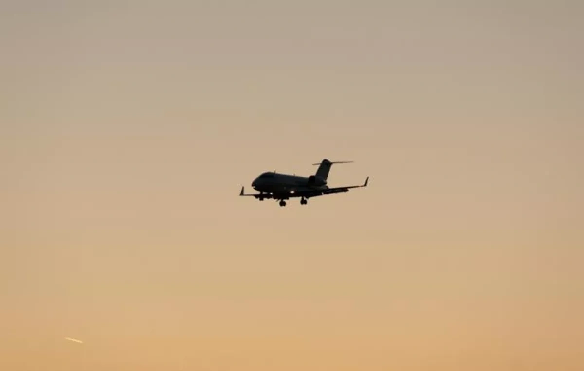 NATO reconnaissance aircraft makes unusually short flight over western Black Sea
