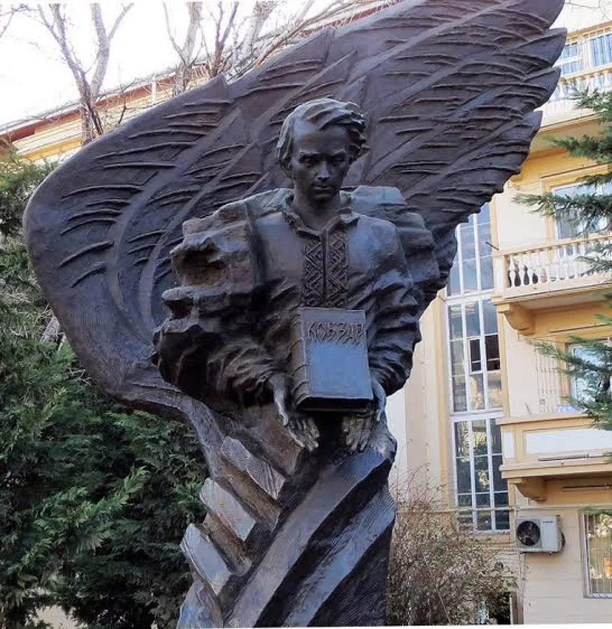 Baku square named after Ukrainian poet Taras Shevchenko PHOTO