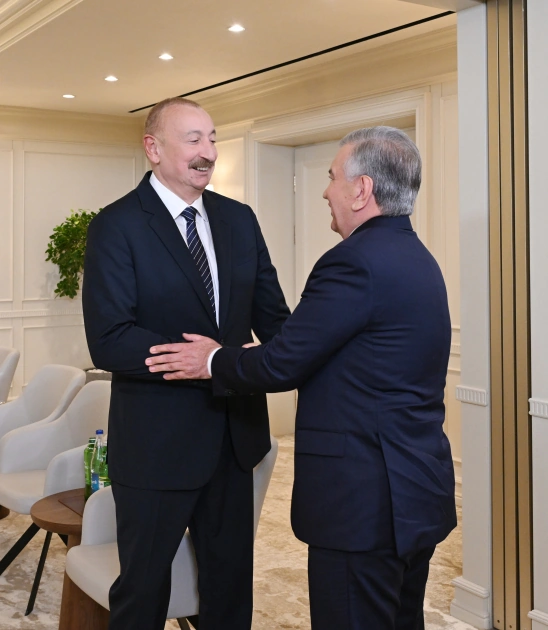 President Ilham Aliyev meets with President of Uzbekistan (PHOTO)