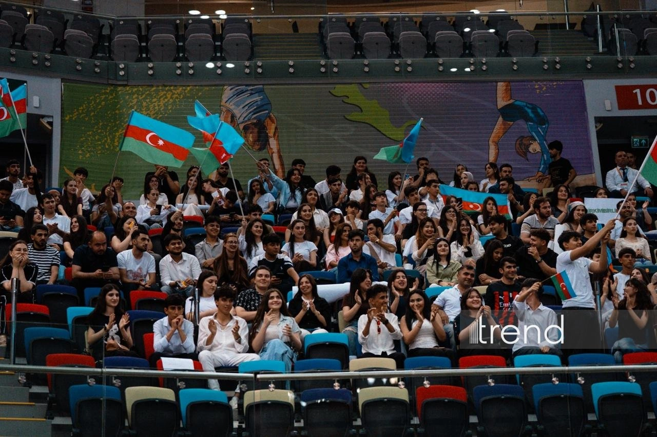 Triple pride in arena: Azerbaijani anthem played 3 times (PHOTO)