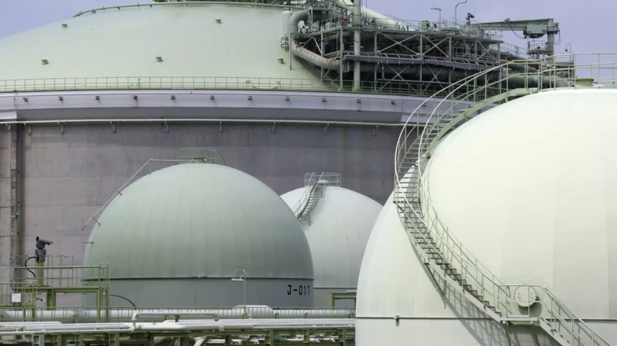 EU set to allow Greece's Dynagas to ship Russian LNG under new sanctions