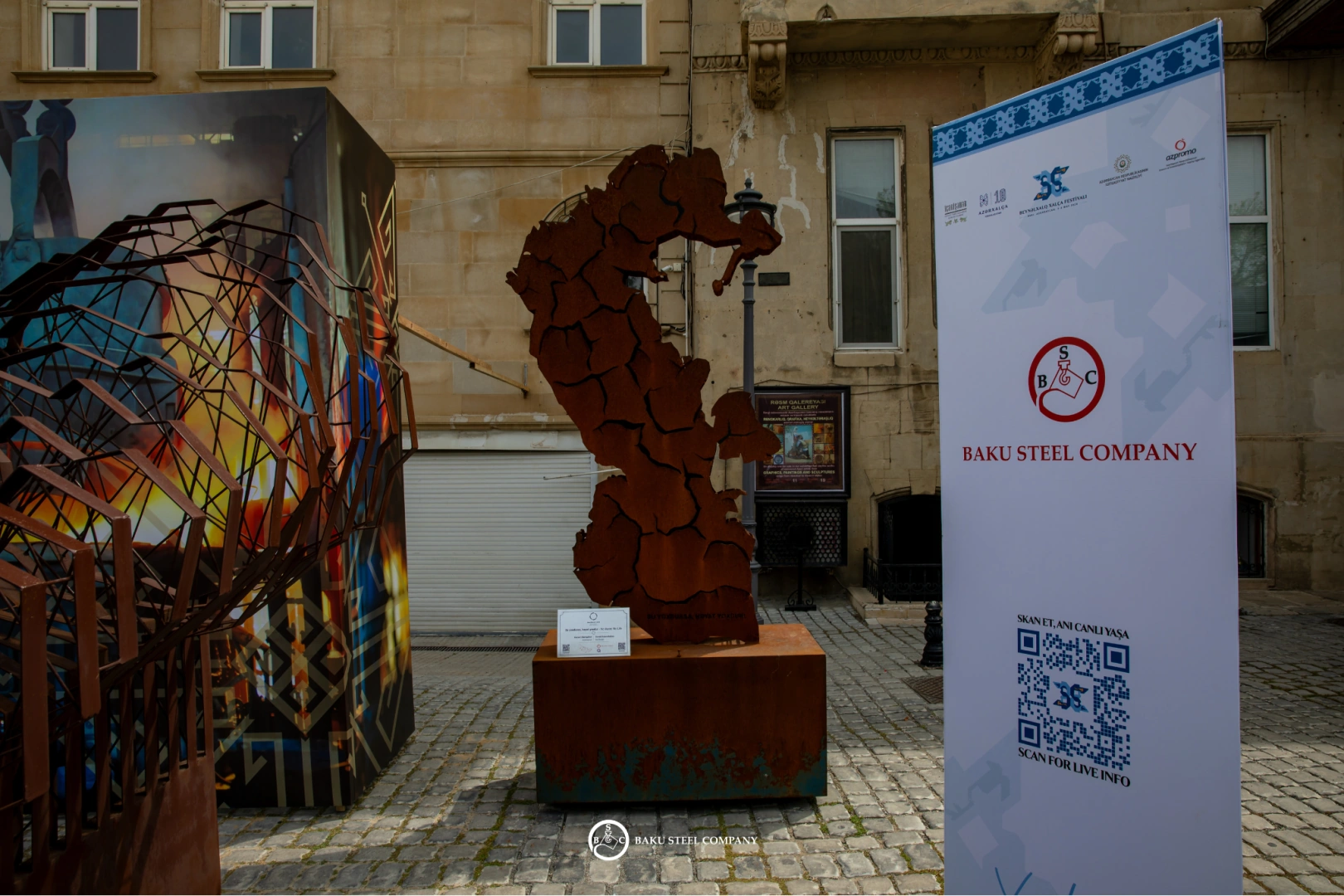 Baku Steel Company Presented the Art of Steel at the Carpet Festival (PHOTO)