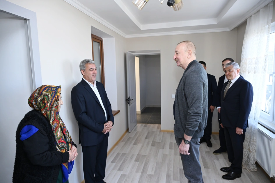 President Ilham Aliyev inspects reconstruction progress in Boyuk Galaderesi village of Shusha district, meets with residents (PHOTO)