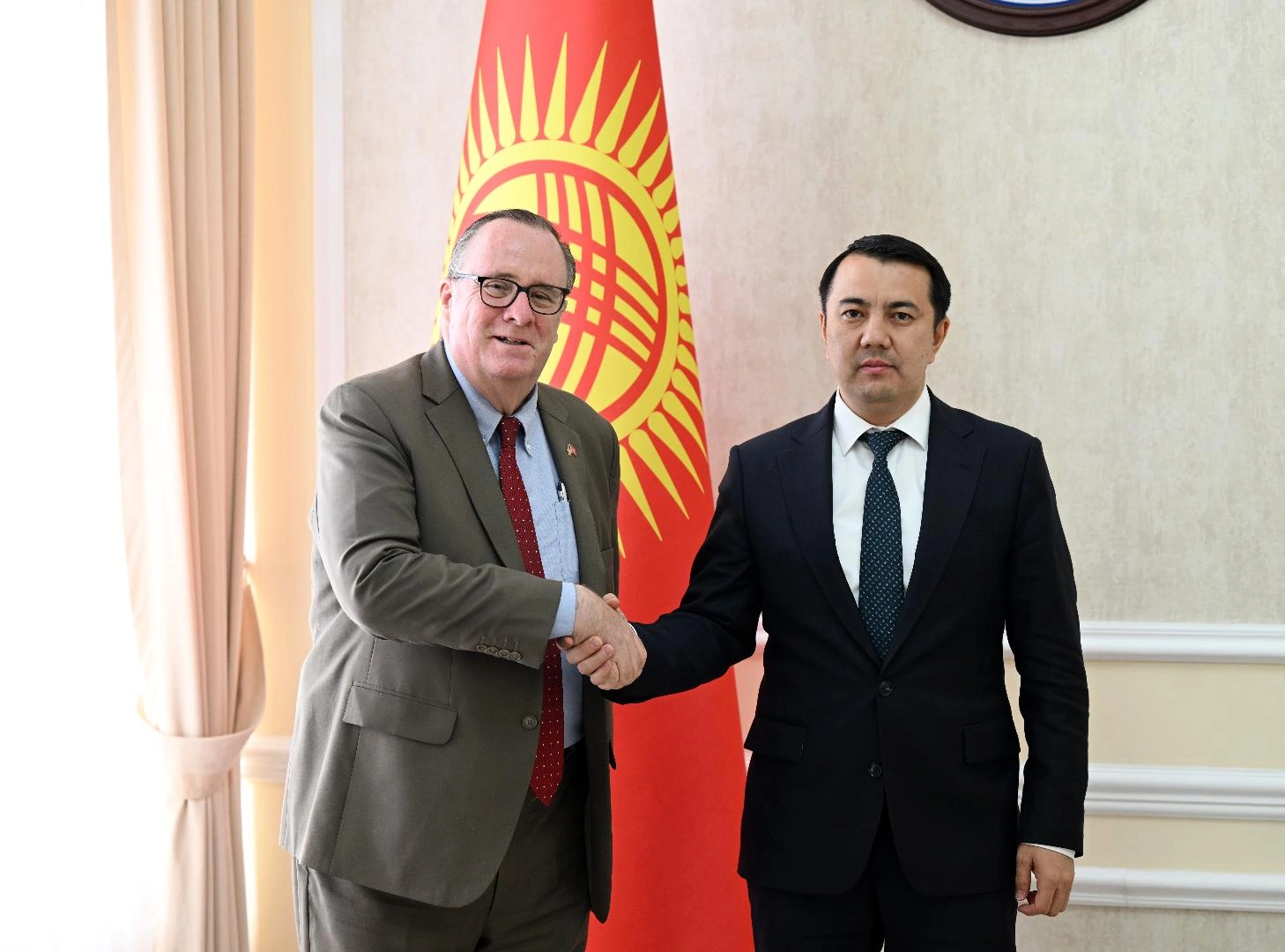 Kyrgyzstan and U.S. discuss strengthening bilateral relations